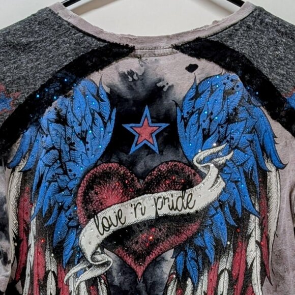 Sinful by Affliction 'Love 'n Pride' Angel Wing Graphic Print Tee - Picture 5 of 8